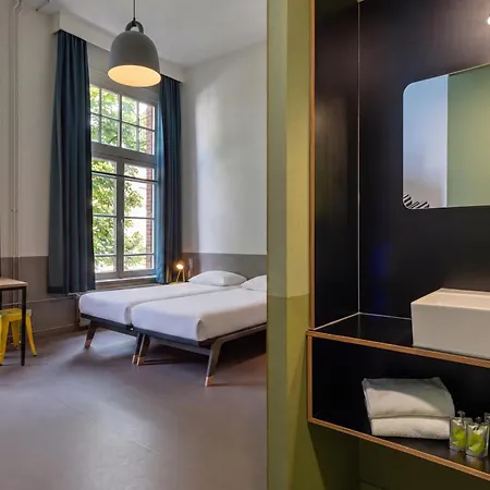 Stayokay Hostel Amsterdam Vondelpark-3